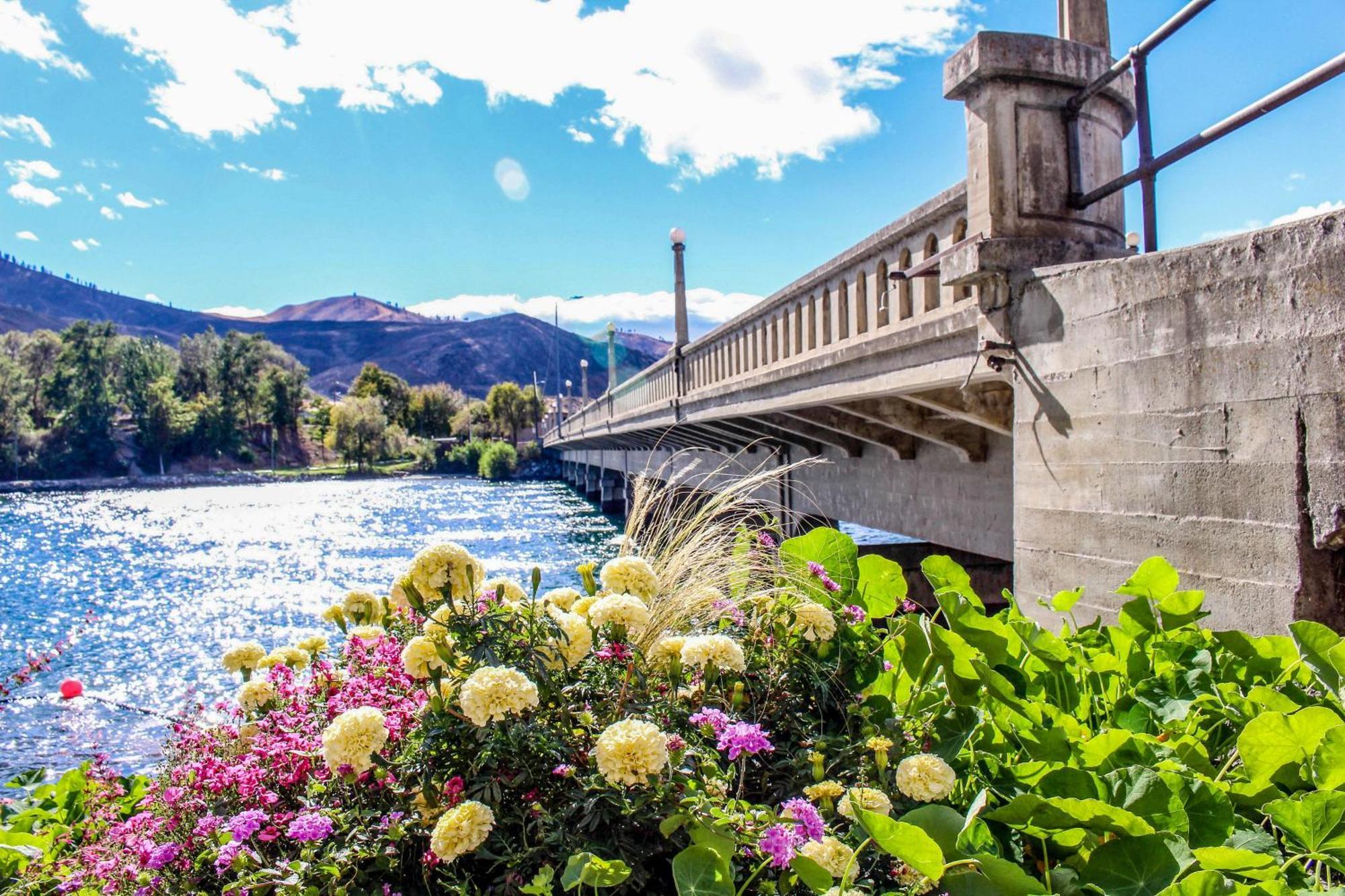 Chelan Resort Suites: Comfort By The Lake #201 Buitenkant foto