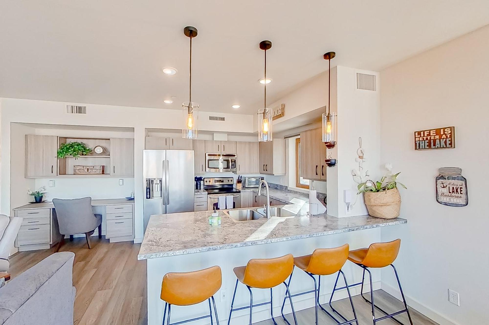 Chelan Resort Suites: Comfort By The Lake #201 Buitenkant foto